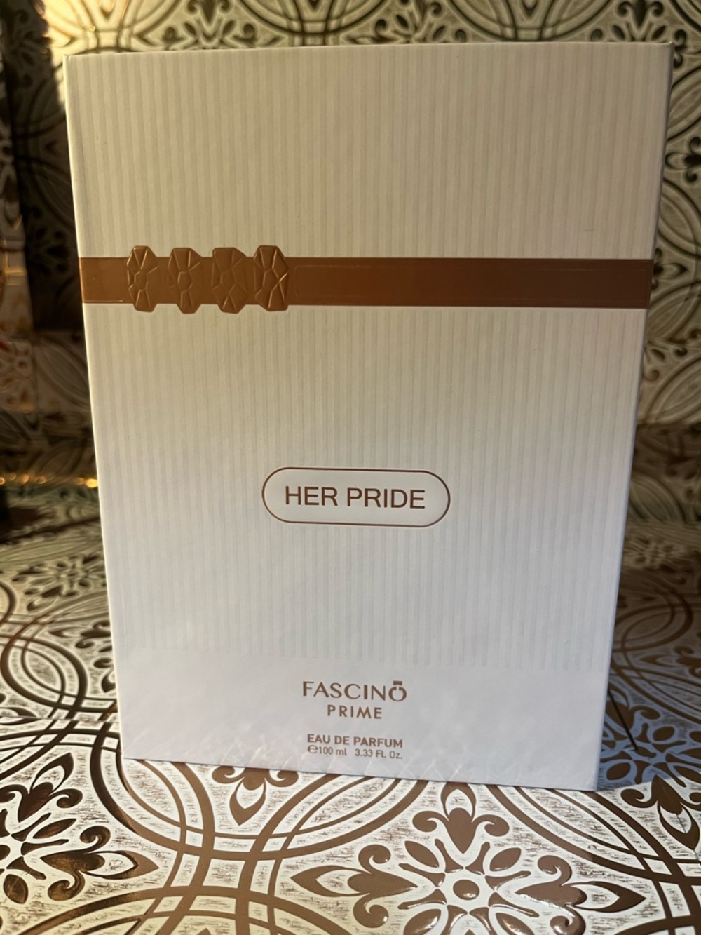 Fascino Prime "Her Pride" Eau de Parfum - White & Rose Gold Box